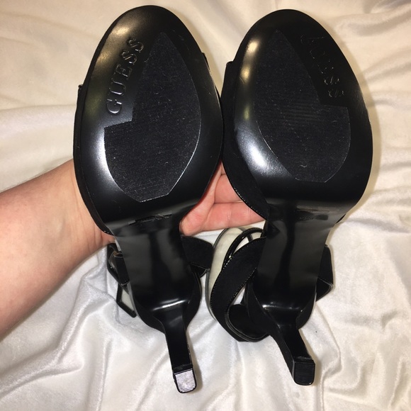 Guess NWOT Lucite Ankle Strap Platform Heels 9.5 - Picture 5 of 8